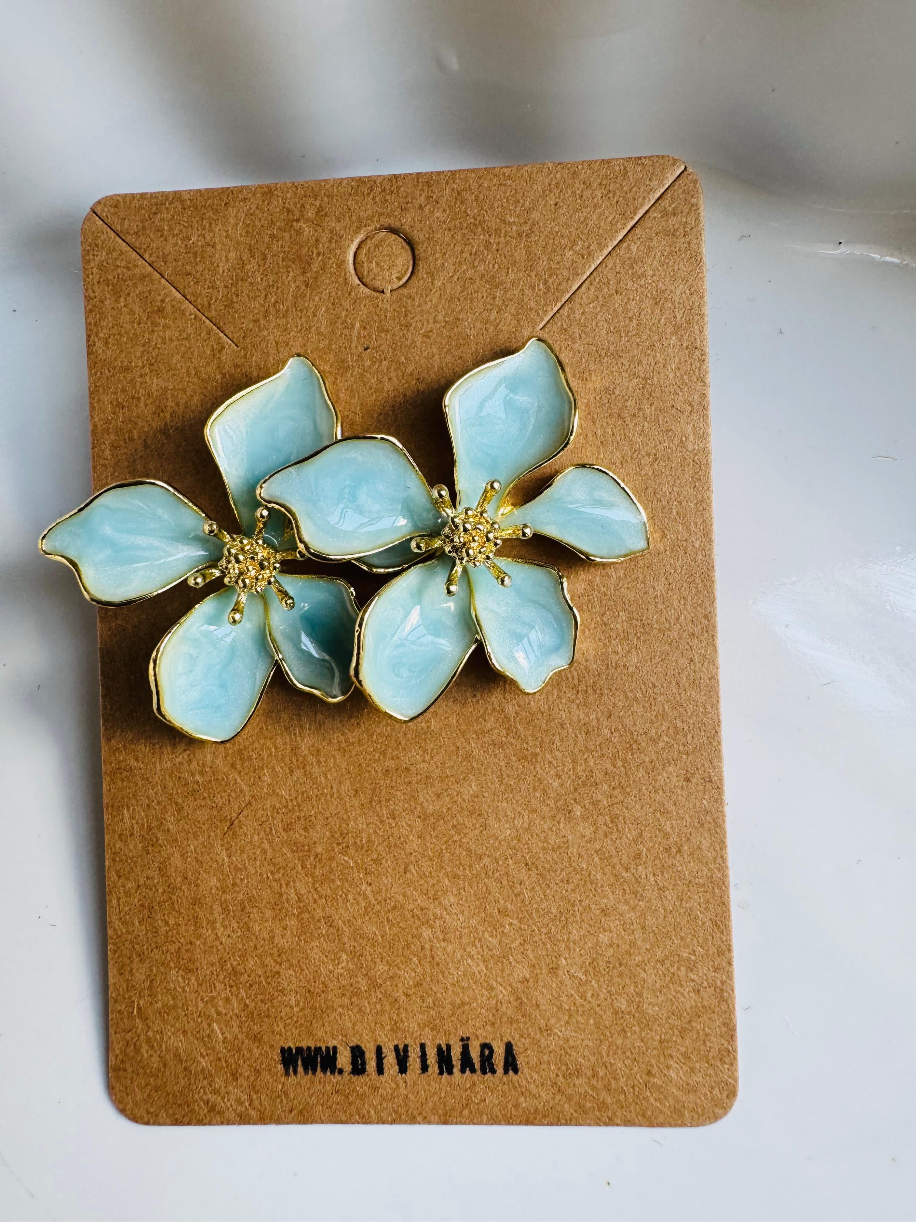 LUMINA EARRING COLLECTION