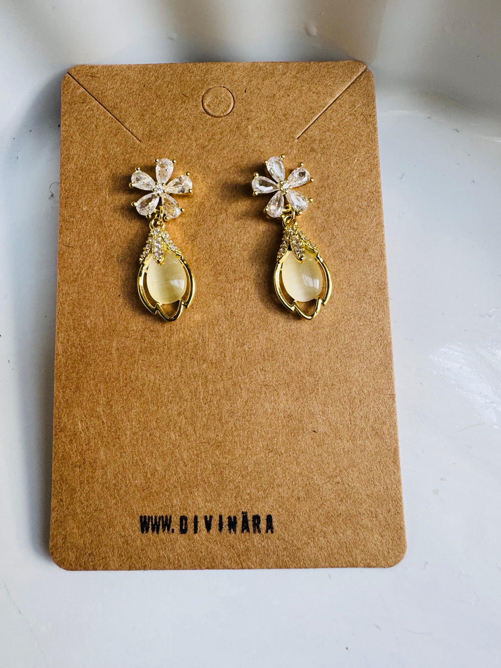 LUMINA EARRING COLLECTION